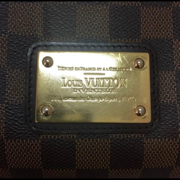 SOLD Genuine Louis Vuitton 💕 - Picture 6 of 8